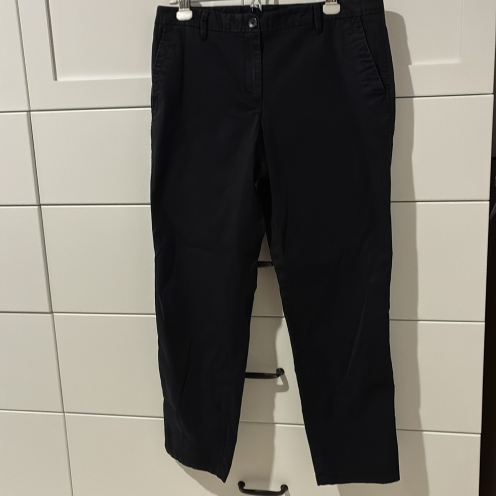 Talbots relaxed Chino pants
Size 10 women’s